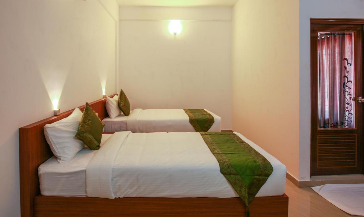 Phoenix Holidays Kochi Eksteriør bilde