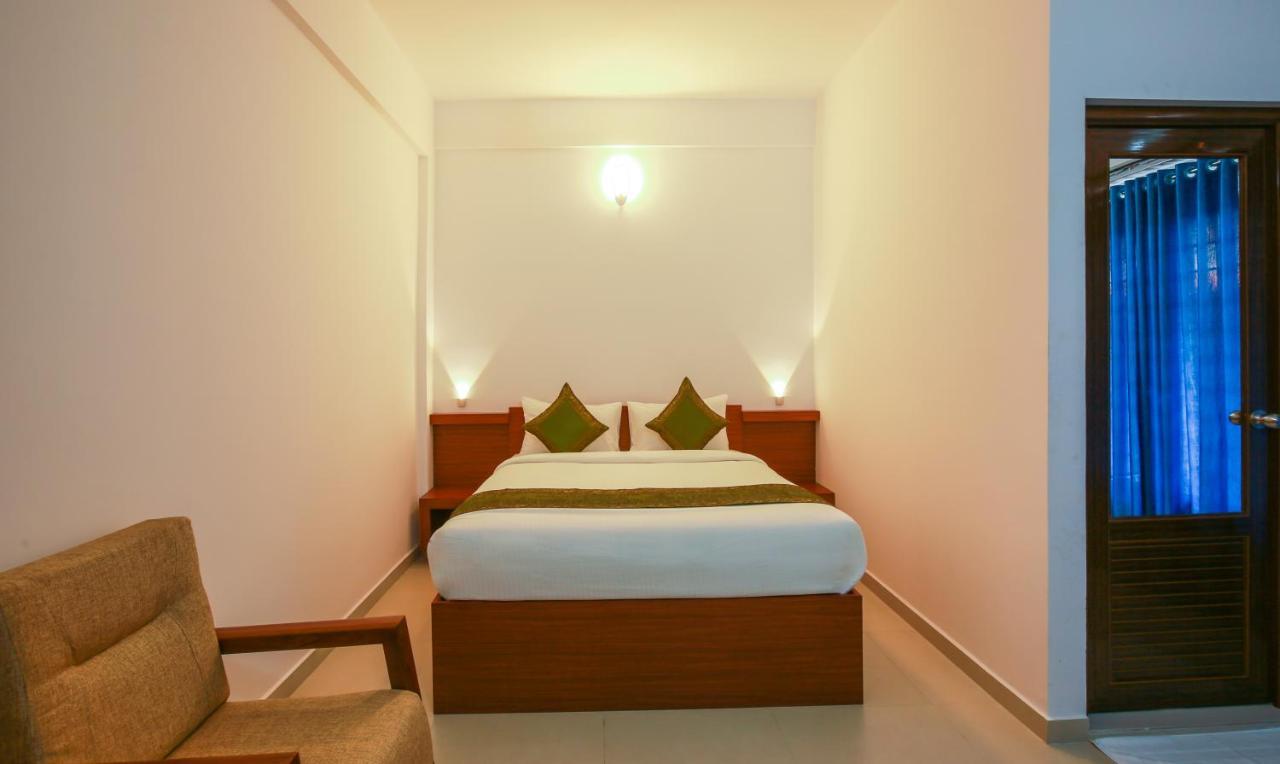 Phoenix Holidays Kochi Eksteriør bilde